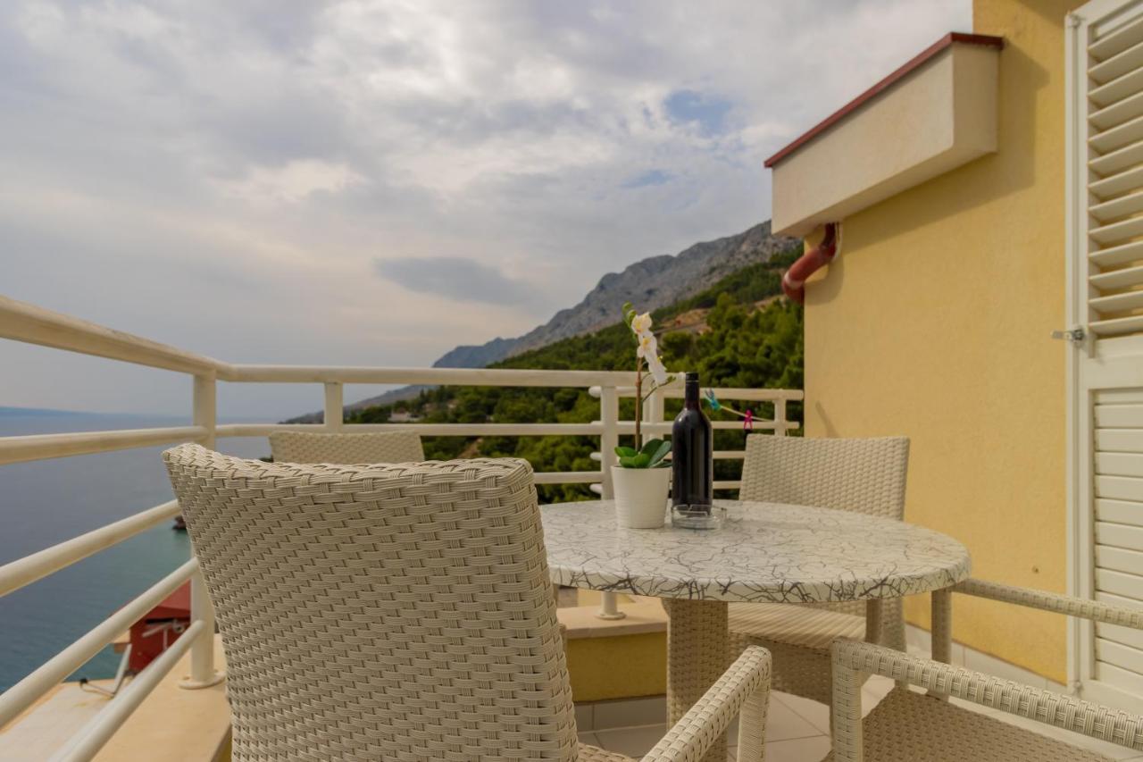 Luxury Apartments Villa Ruzmarina With New Heated Infinity Pool And Lounge Area Marusici  Екстериор снимка