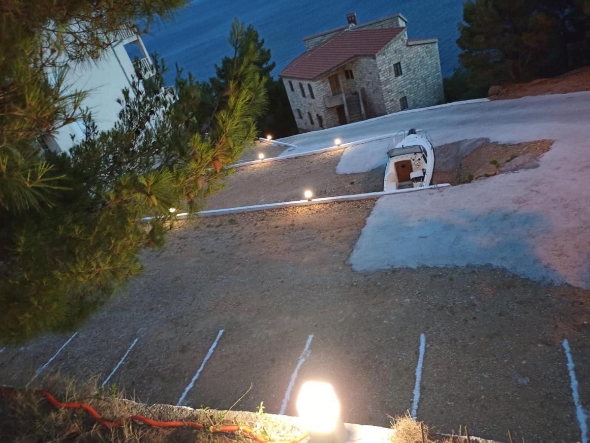Luxury Apartments Villa Ruzmarina With New Heated Infinity Pool And Lounge Area Marusici  Екстериор снимка