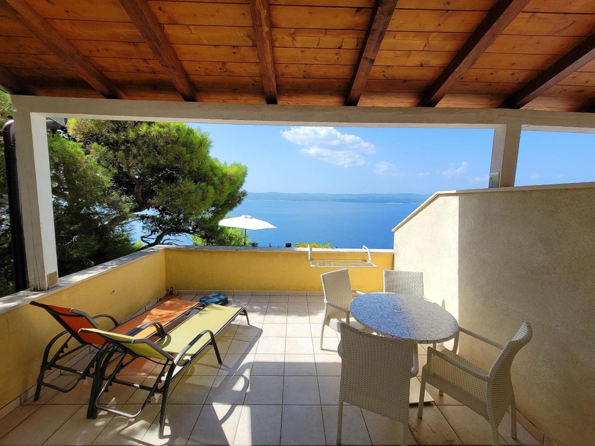Luxury Apartments Villa Ruzmarina With New Heated Infinity Pool And Lounge Area Marusici  Екстериор снимка